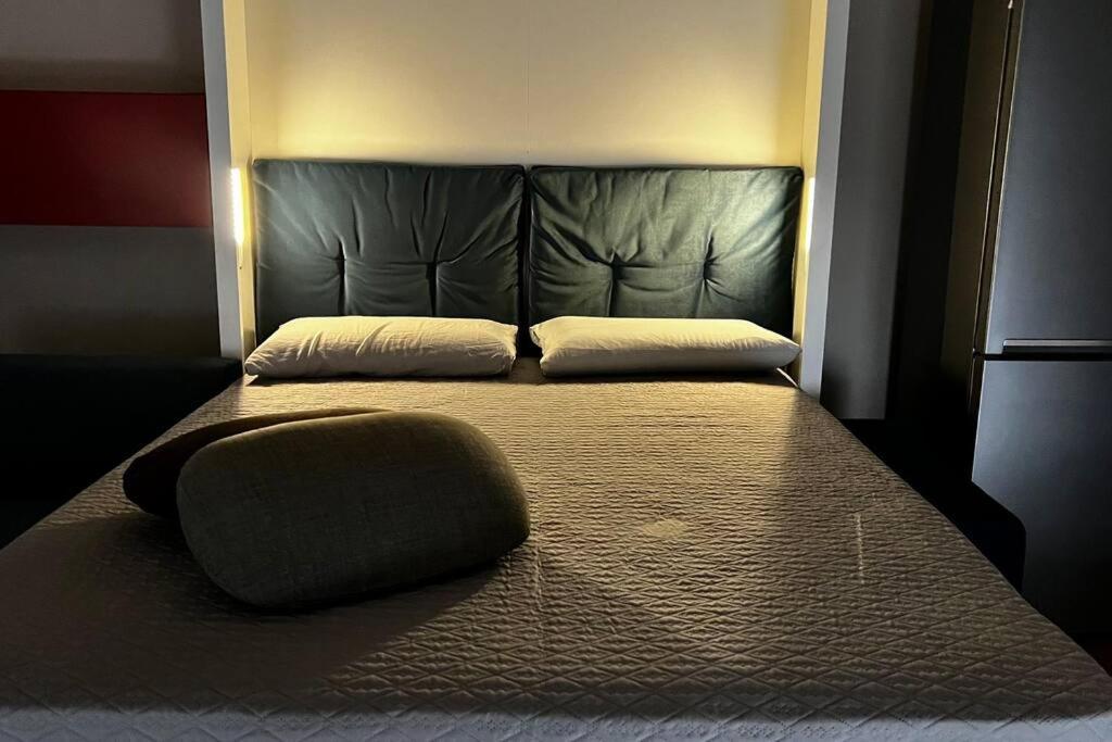 Urban House - Comfy Flat Navigli Milan Center Lägenhet Exteriör bild