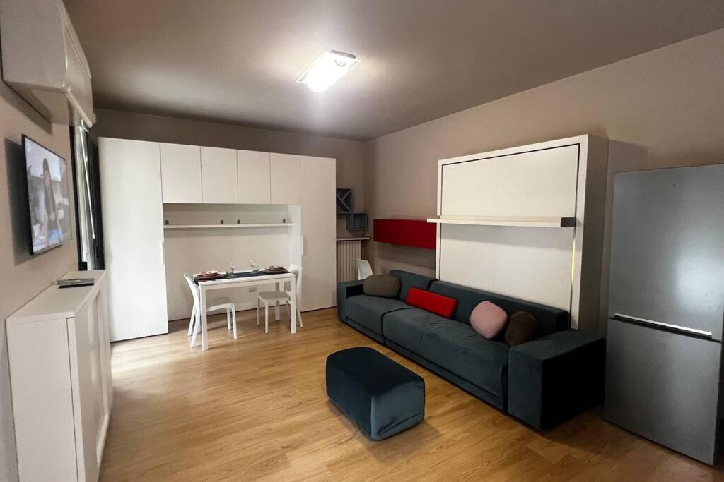 Urban House - Comfy Flat Navigli Milan Center Lägenhet Exteriör bild